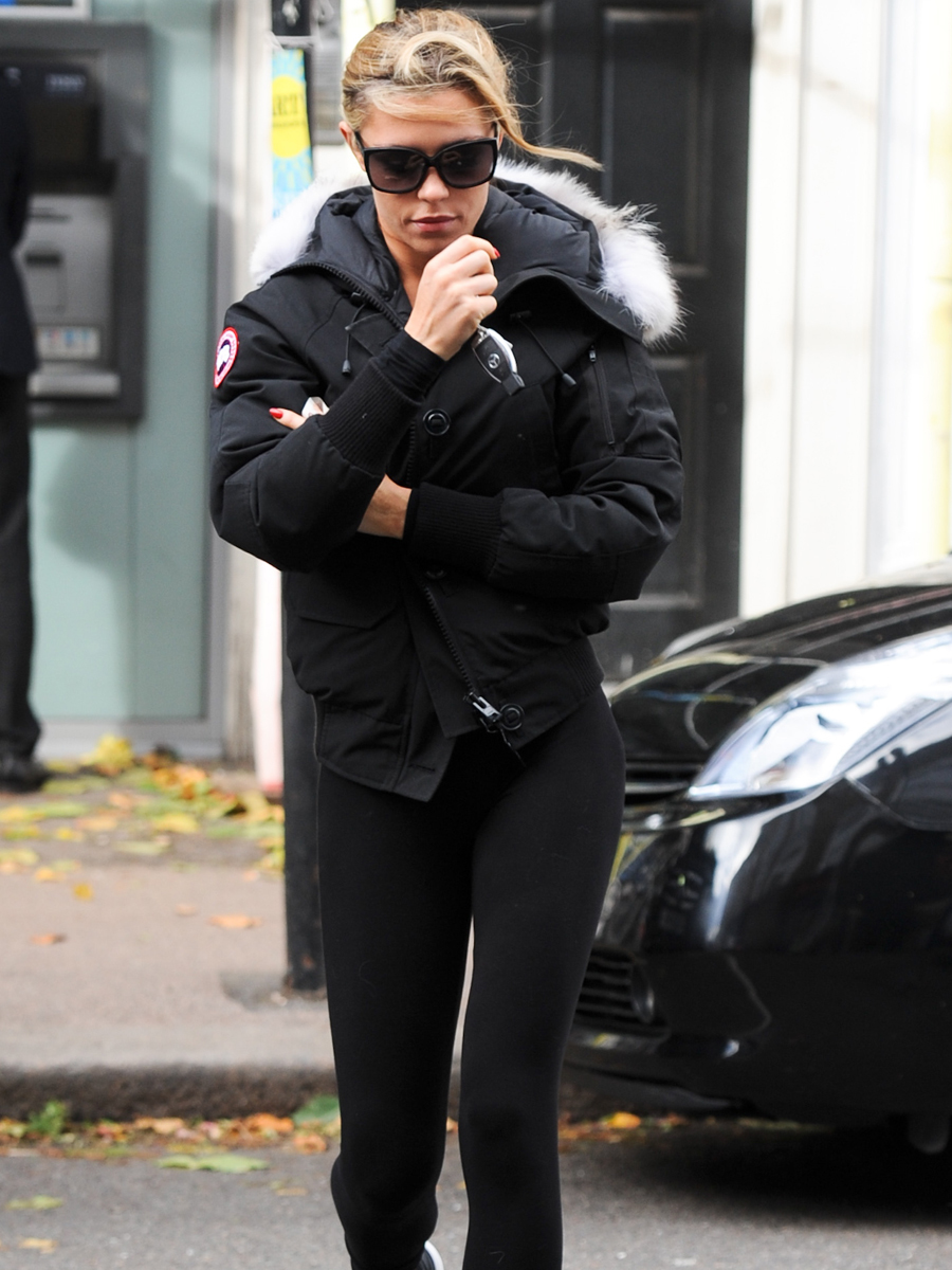 Abigail Clancy And Her Sweet Stretch Pants Booty Is Back In Chilly London 4845