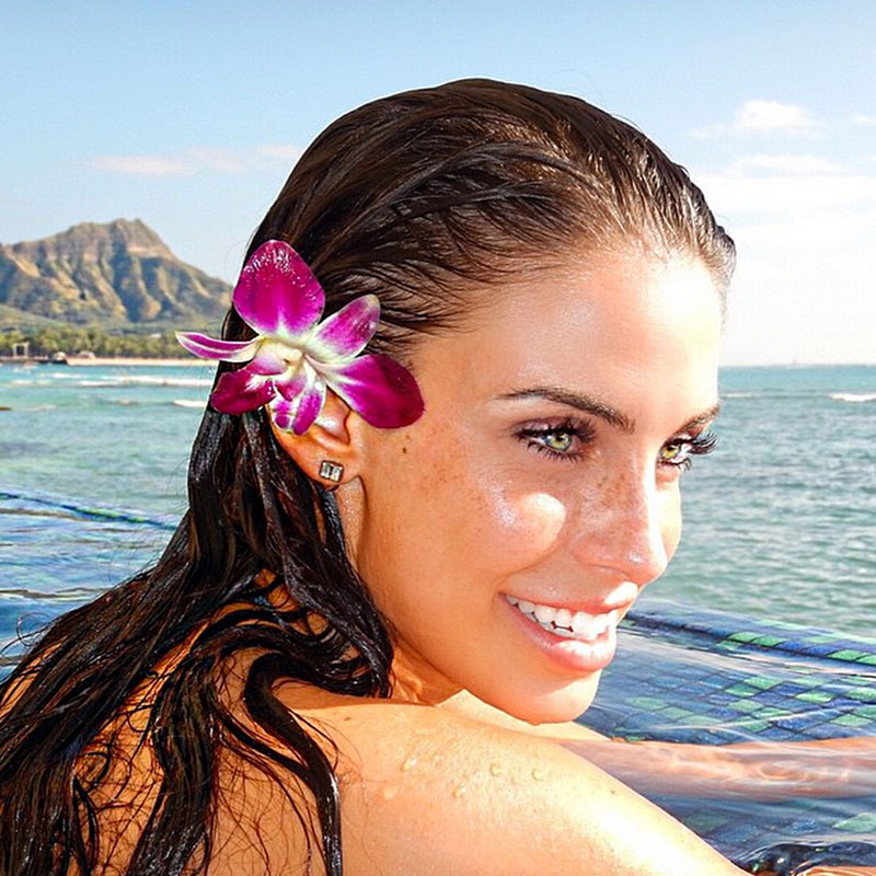 Jessica Lowndes Shows Off Her Bikini On Instagram