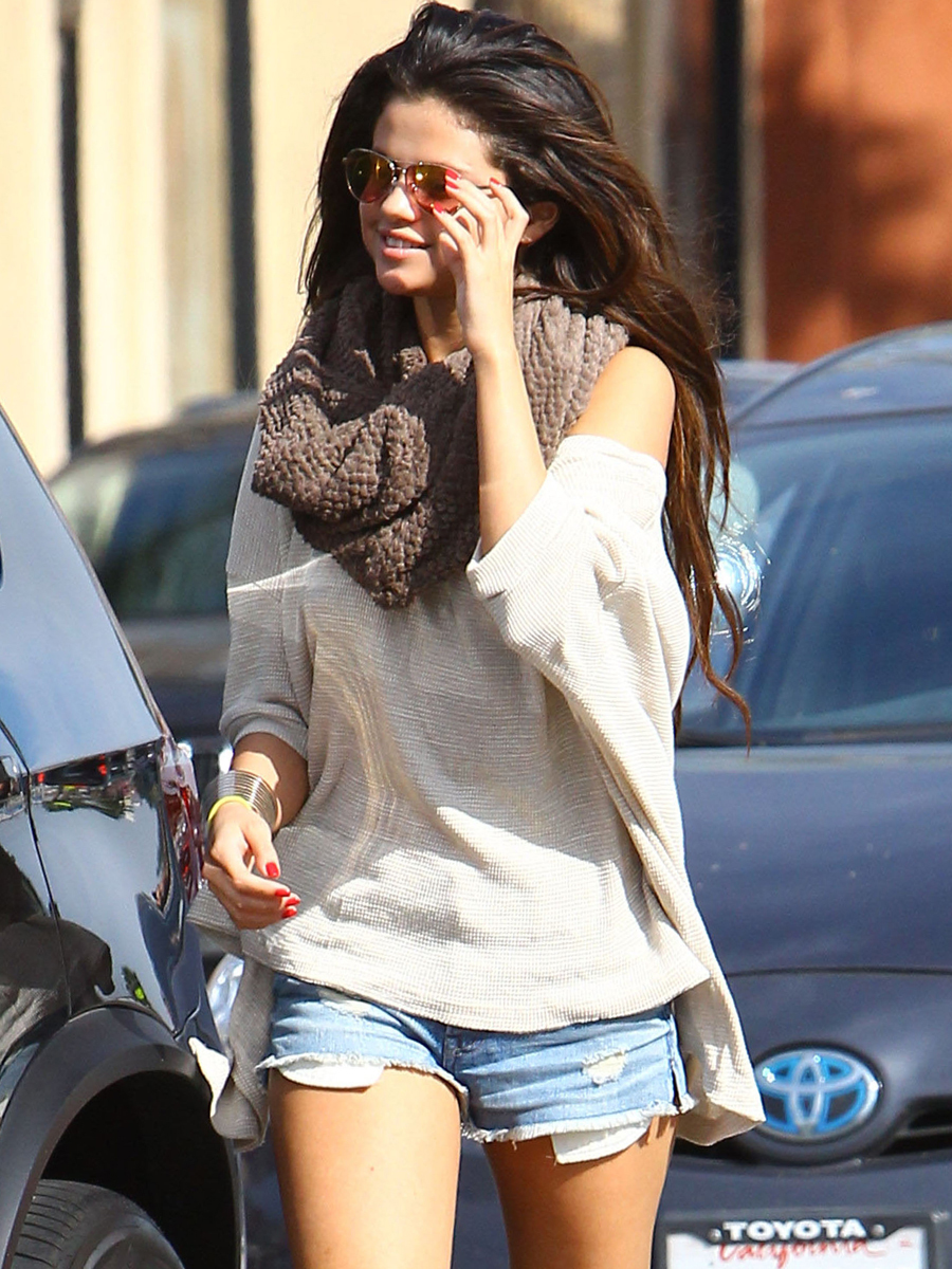 Selena Gomez Leggy Wearing Daisy Dukes In California