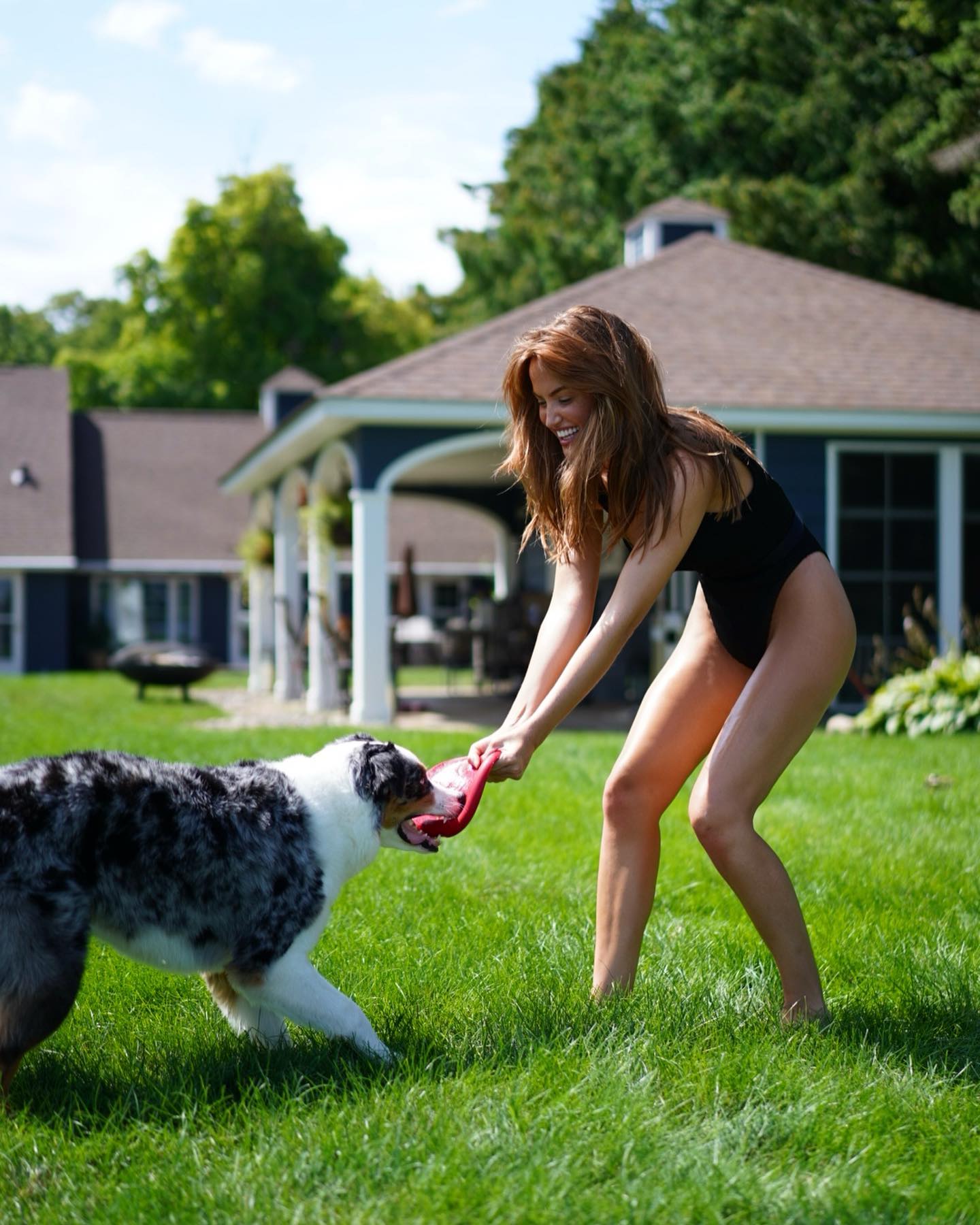 Photos n°5 : Haley Kalil’s Dog Day Afternoon!