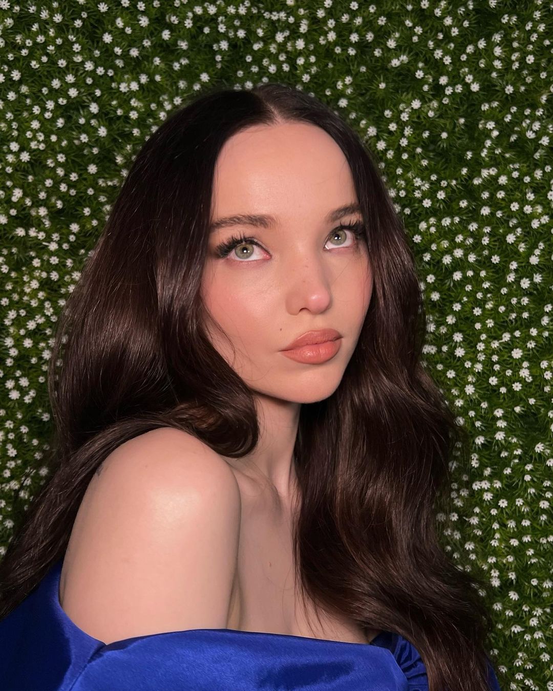 Photos n°30 : Dove Cameron Up Close and Personal!