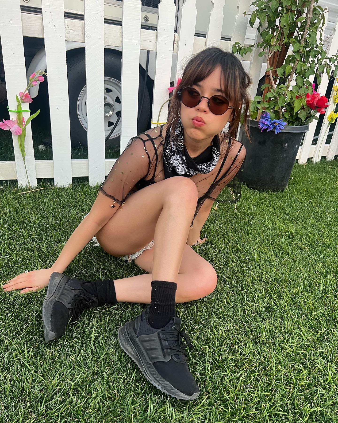 PHOTOS Jenna Ortega  Coachella ! - Photo 1