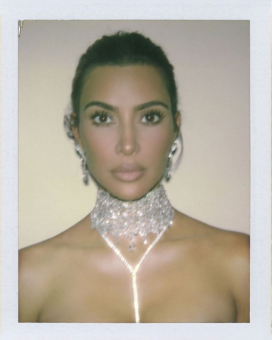 Kim Kardashian is Ready for Her Close-Up! - Photo 18